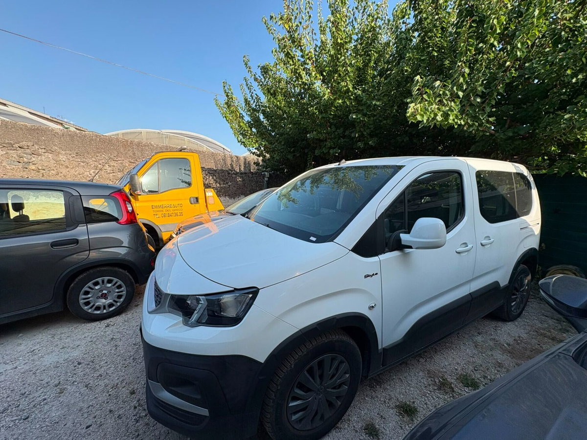 Peugeot Rifter mix 1.2 puretech 110cv Allure S&S (3)