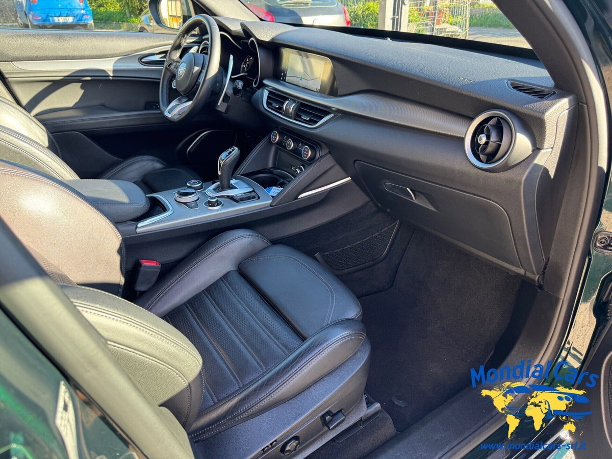 Alfa Romeo Stelvio Stelvio 2.2 Turbodiesel 210 CV AT8 Q4 Veloce (12)