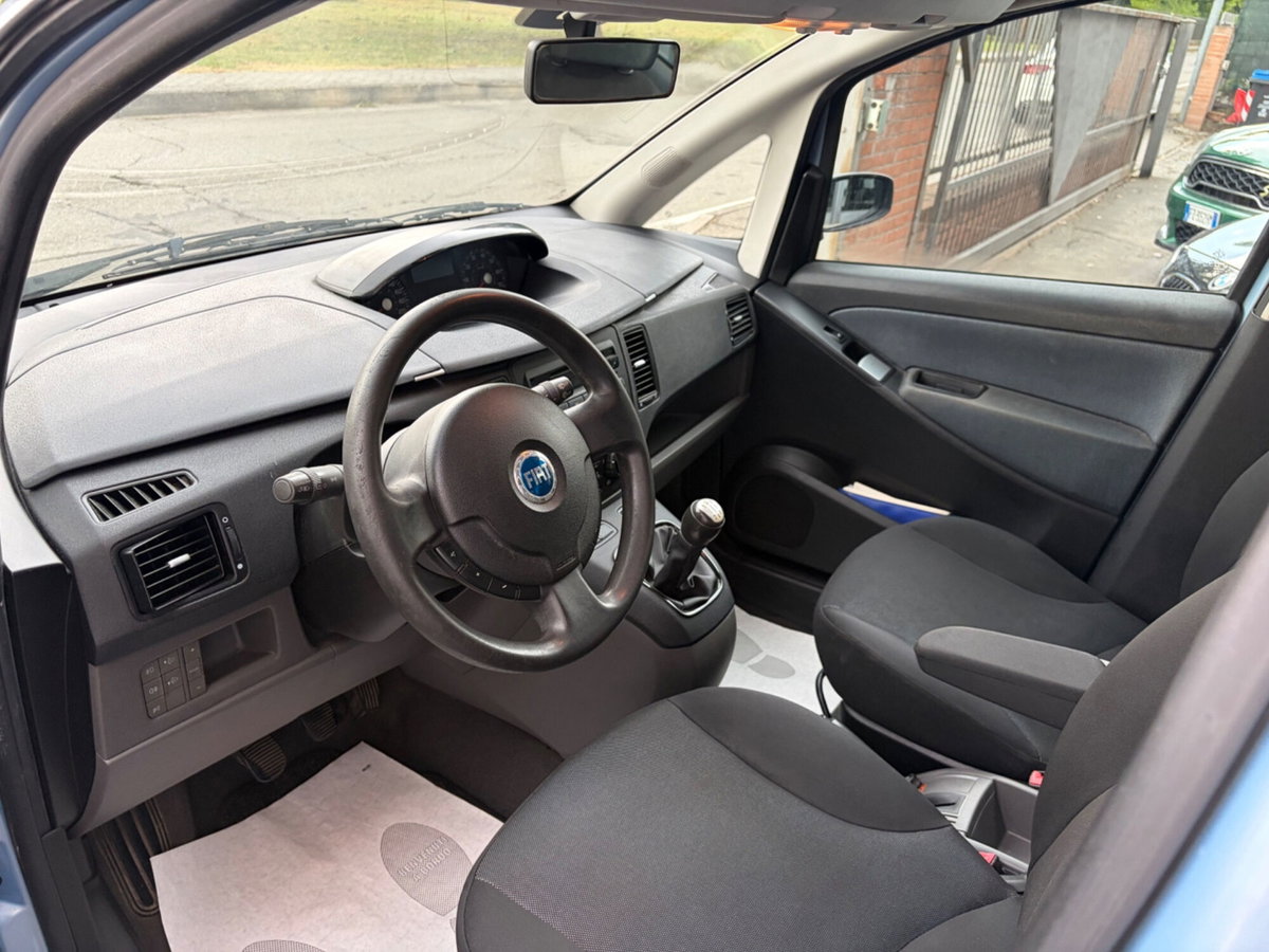 Fiat Idea 1.3 Multijet 16V Dynamic (9)