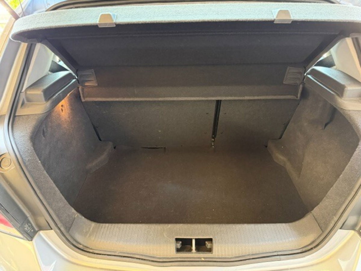 Opel Astra 1.4 16V Twinport 5 porte Cosmo (13)