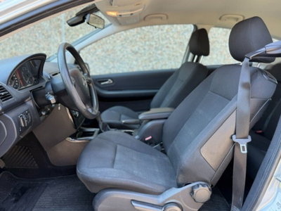 Mercedes-Benz Classe A 150 Coupé Classic (9)