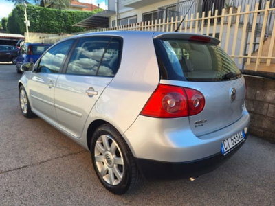 Volkswagen Golf 2.0 16V TDI 4mot. 5p. Sportline (4)