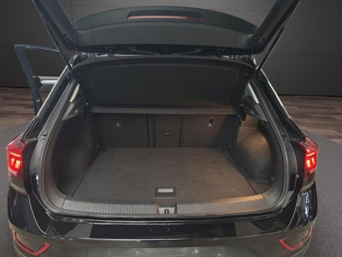 Volkswagen T-Roc 1.0 tsi Life 115cv (14)
