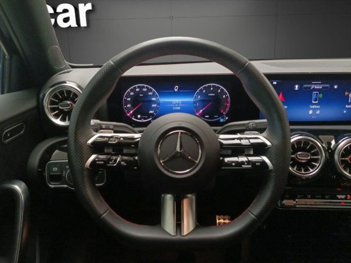 Mercedes-Benz Classe A Sedan 180 AMG Line Premium Plus auto (9)