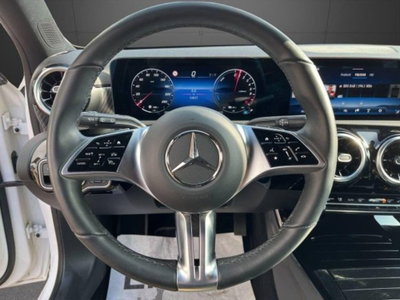 Mercedes-Benz Classe A Sedan 250 e phev Progressive Advanced Plus auto (15)