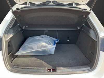 Mercedes-Benz Classe A Sedan 250 e phev Progressive Advanced Plus auto (5)