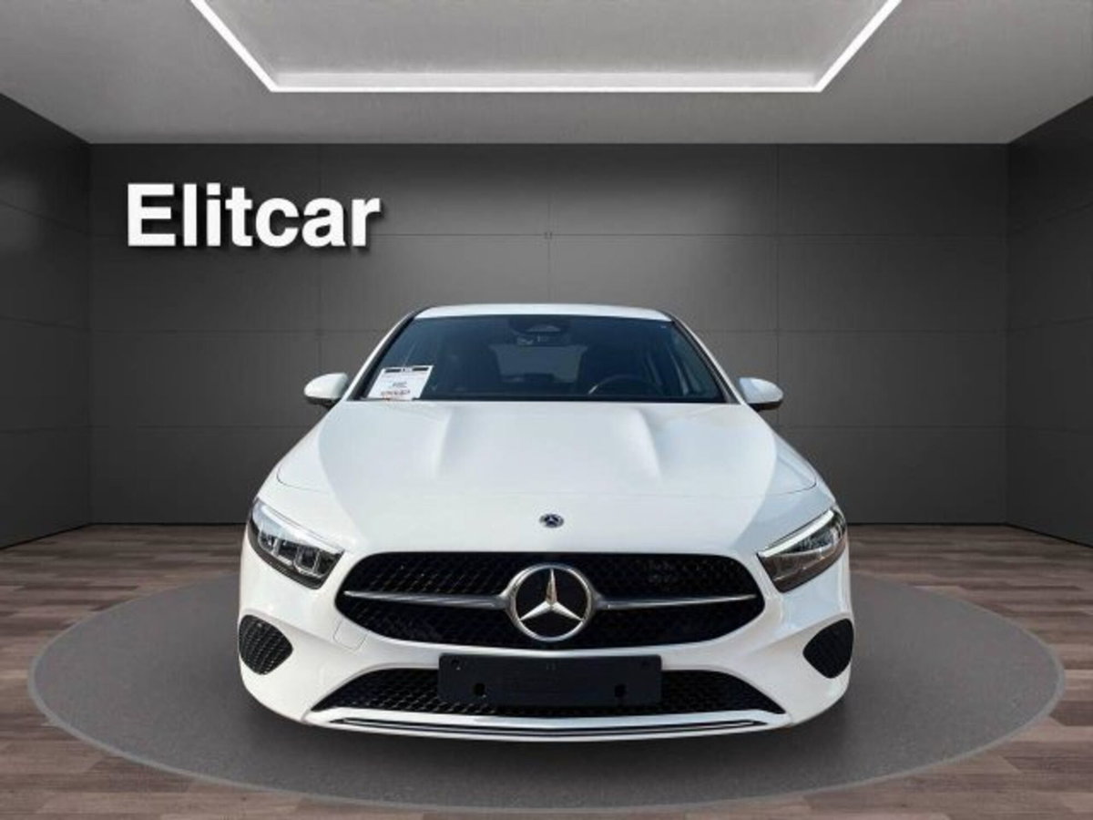 Mercedes-Benz Classe A Sedan 250 e phev Progressive Advanced Plus auto (8)