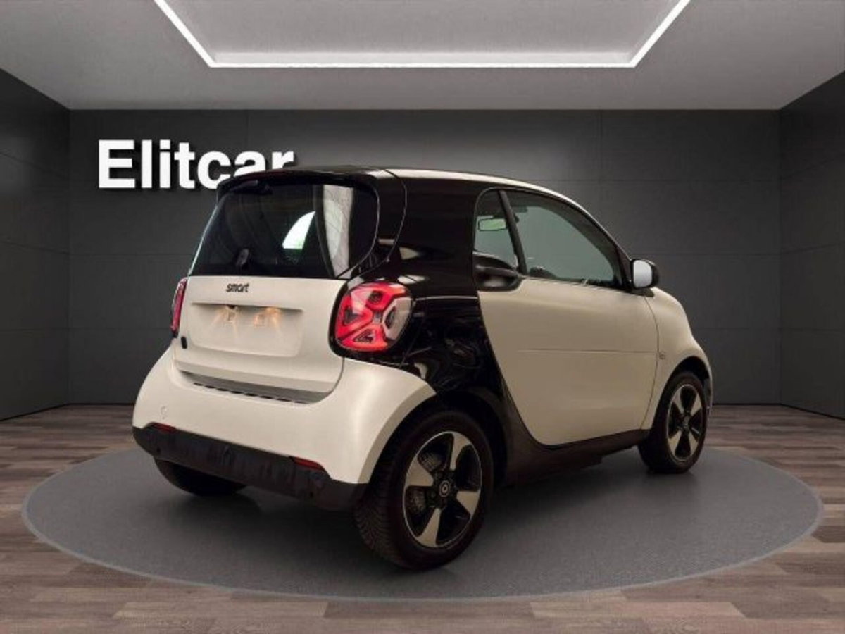 smart Fortwo EQ Passion Nightsky (5)