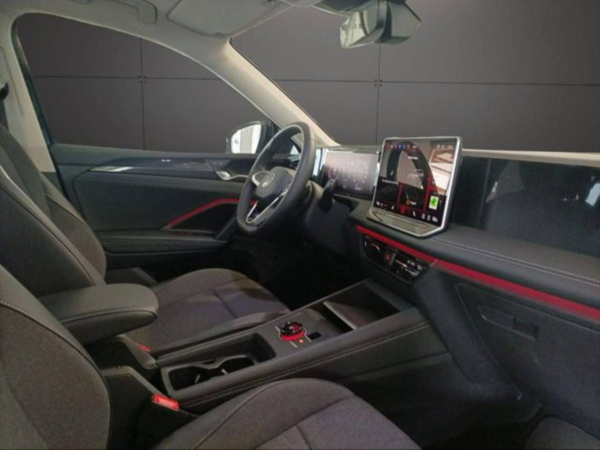 Volkswagen Tiguan 2.0 tdi Life 150cv dsg (10)