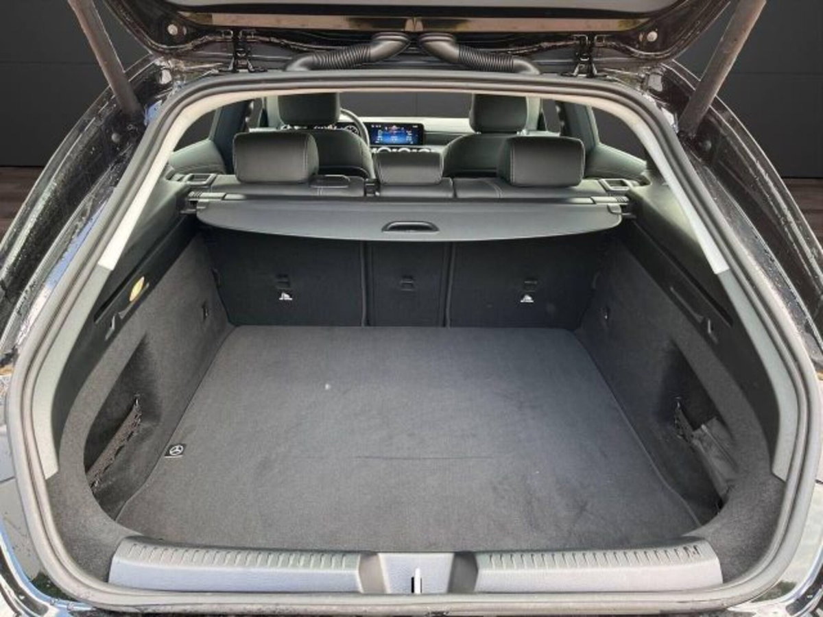 Mercedes-Benz CLA Shooting Brake 180 Automatic Shooting Brake Executive (5)
