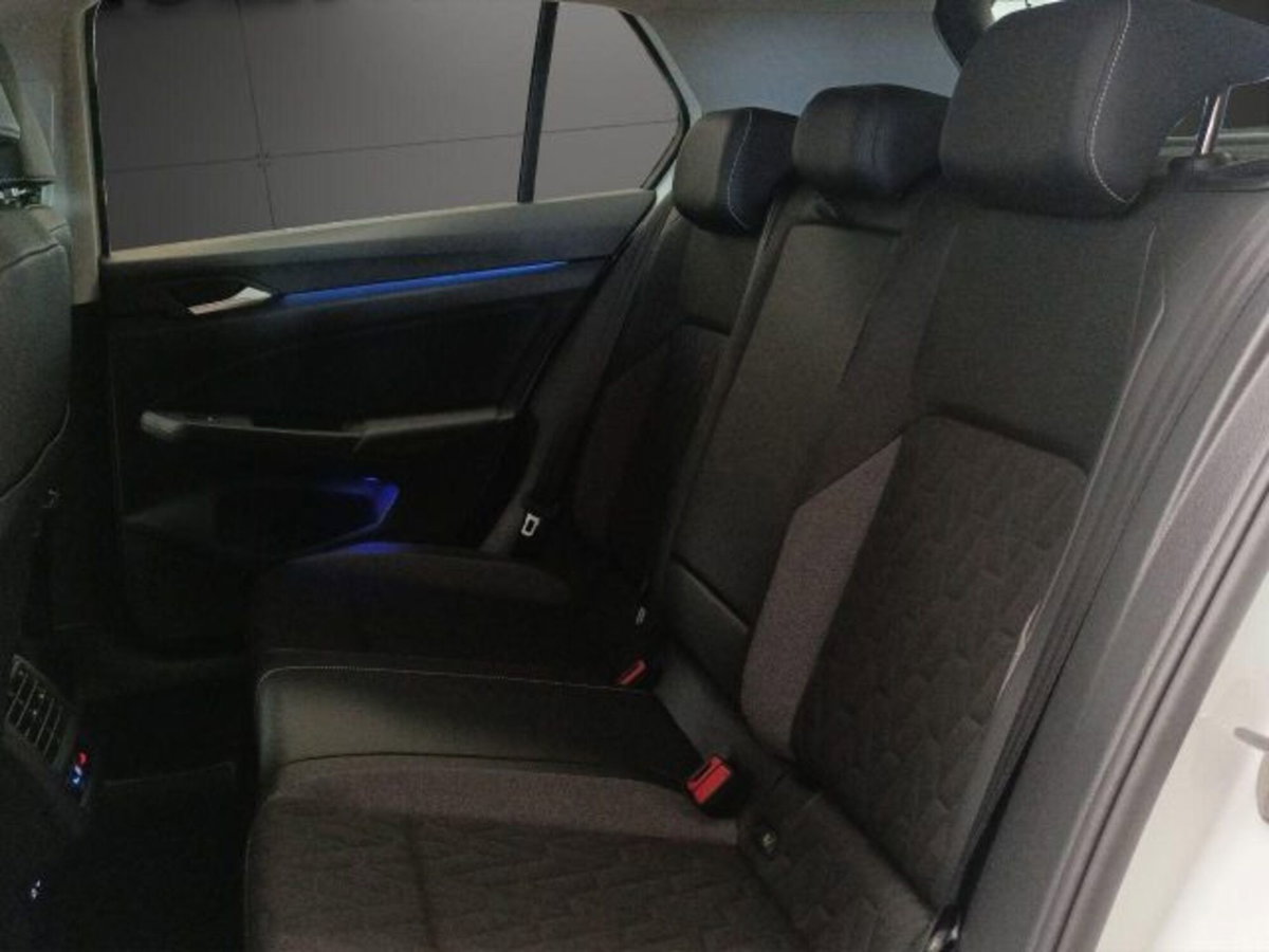 Volkswagen Golf 1.5 tsi Life 150cv (11)