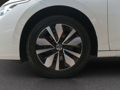 Volkswagen Golf 1.5 tsi Life 150cv (6)