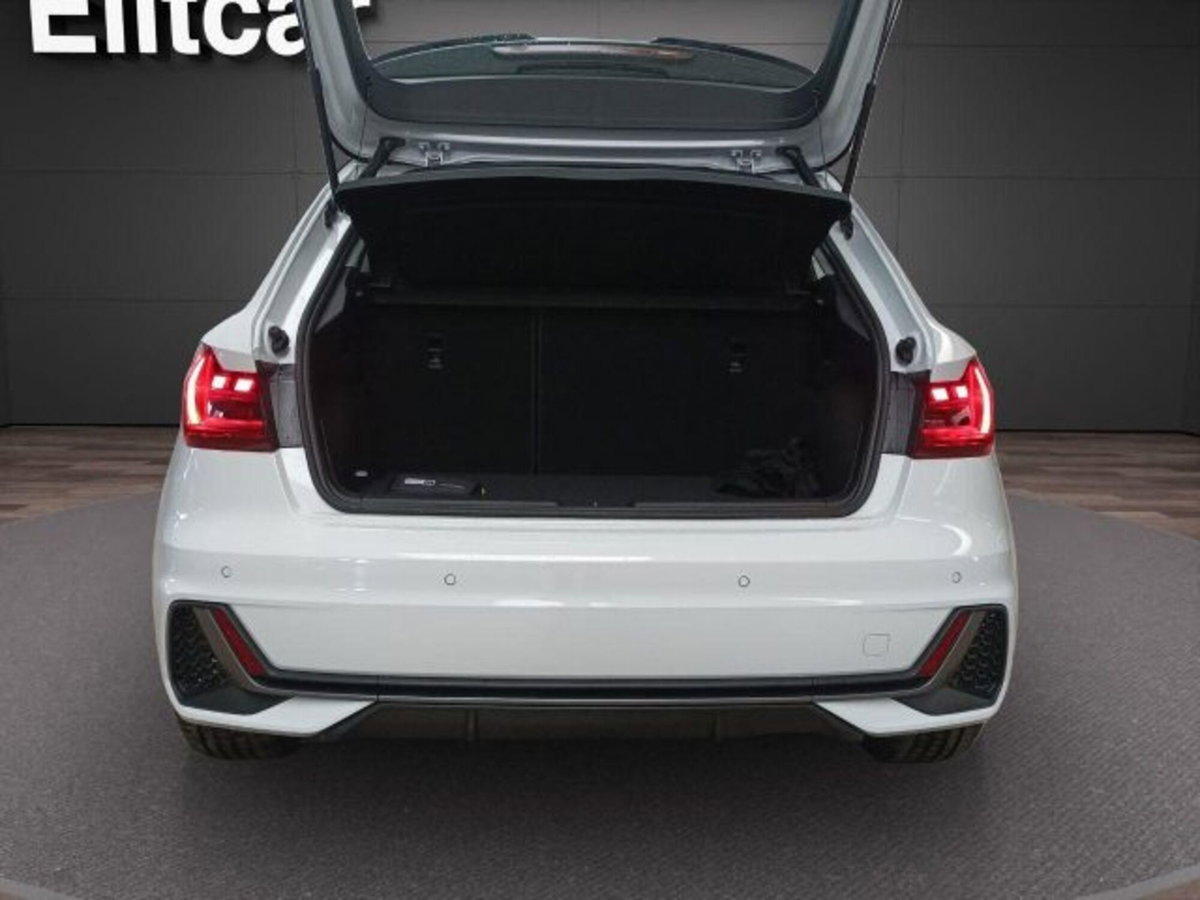 Audi A1 Sportback 30 TFSI S tronic S line edition (17)