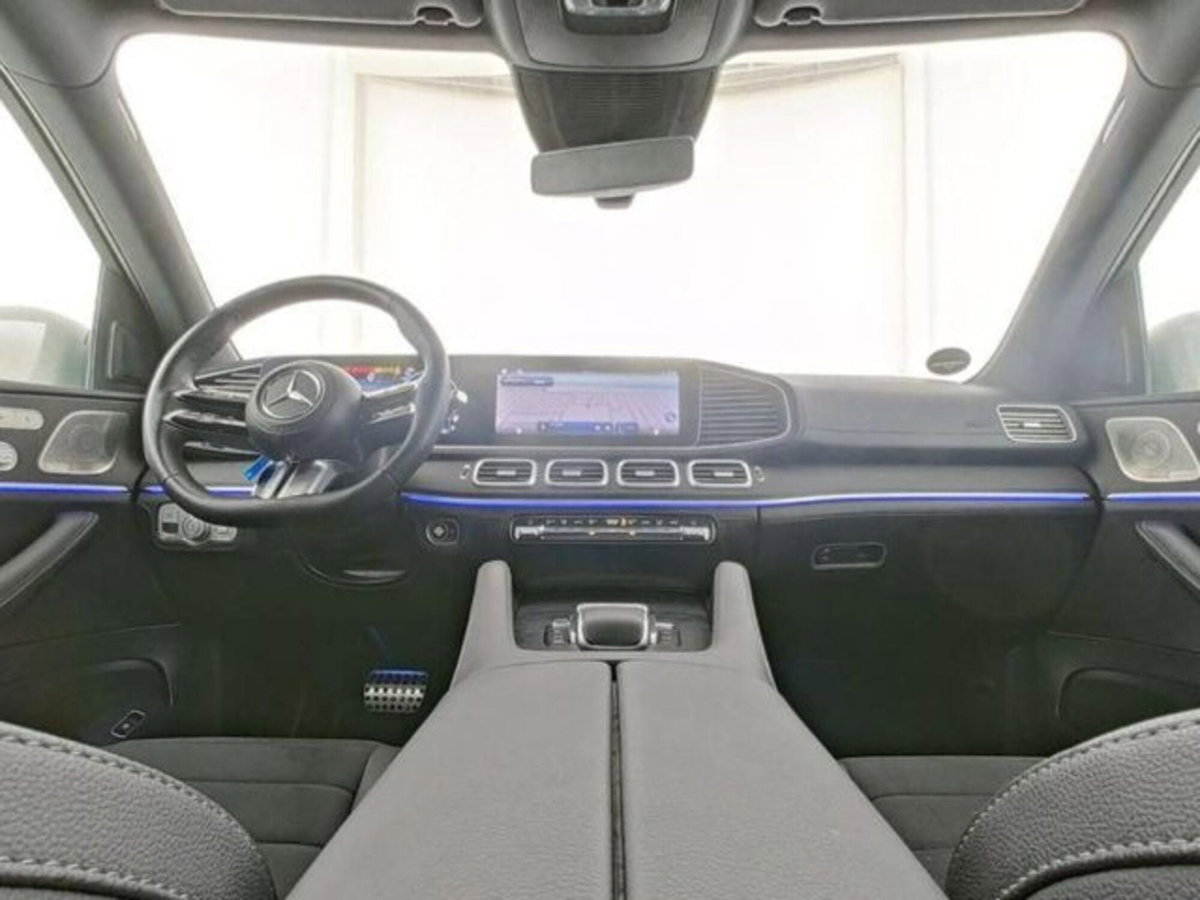 Mercedes-Benz GLE SUV 300 d AMG Line Advanced Plus 4matic auto (4)
