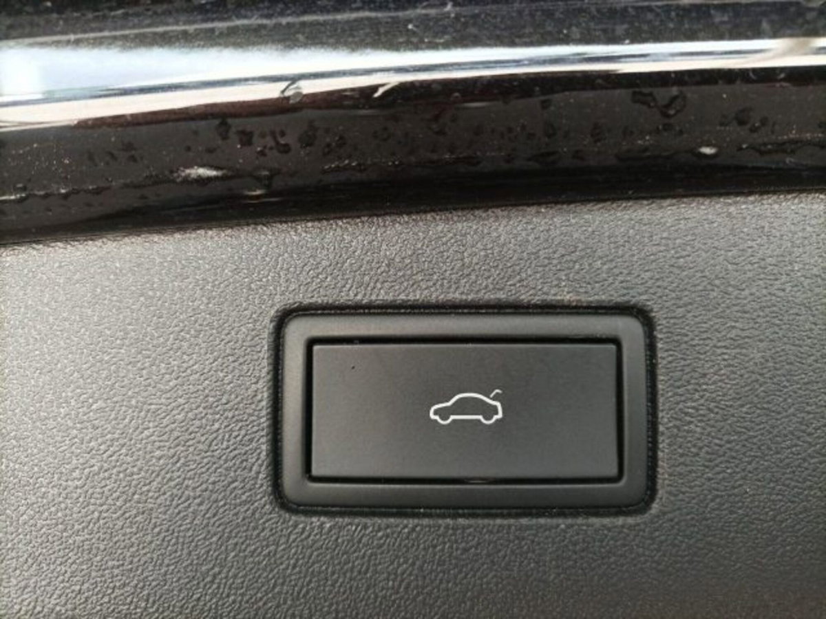 Volkswagen Tiguan 2.0 TDI 150 CV SCR DSG 4MOTION Life (20)