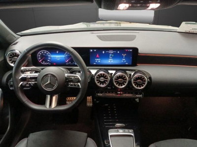 Mercedes-Benz Classe A Sedan 180 AMG Line Premium Plus auto (7)