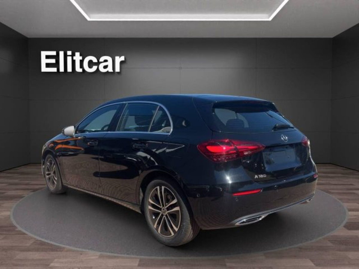 Mercedes-Benz Classe A Sedan 180 Progressive Advanced Plus auto (3)
