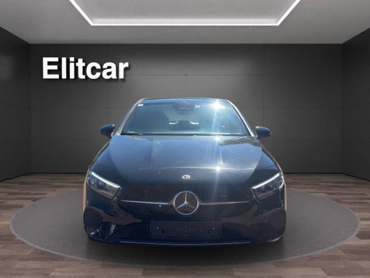 Mercedes-Benz Classe A Sedan 180 Progressive Advanced Plus auto (8)