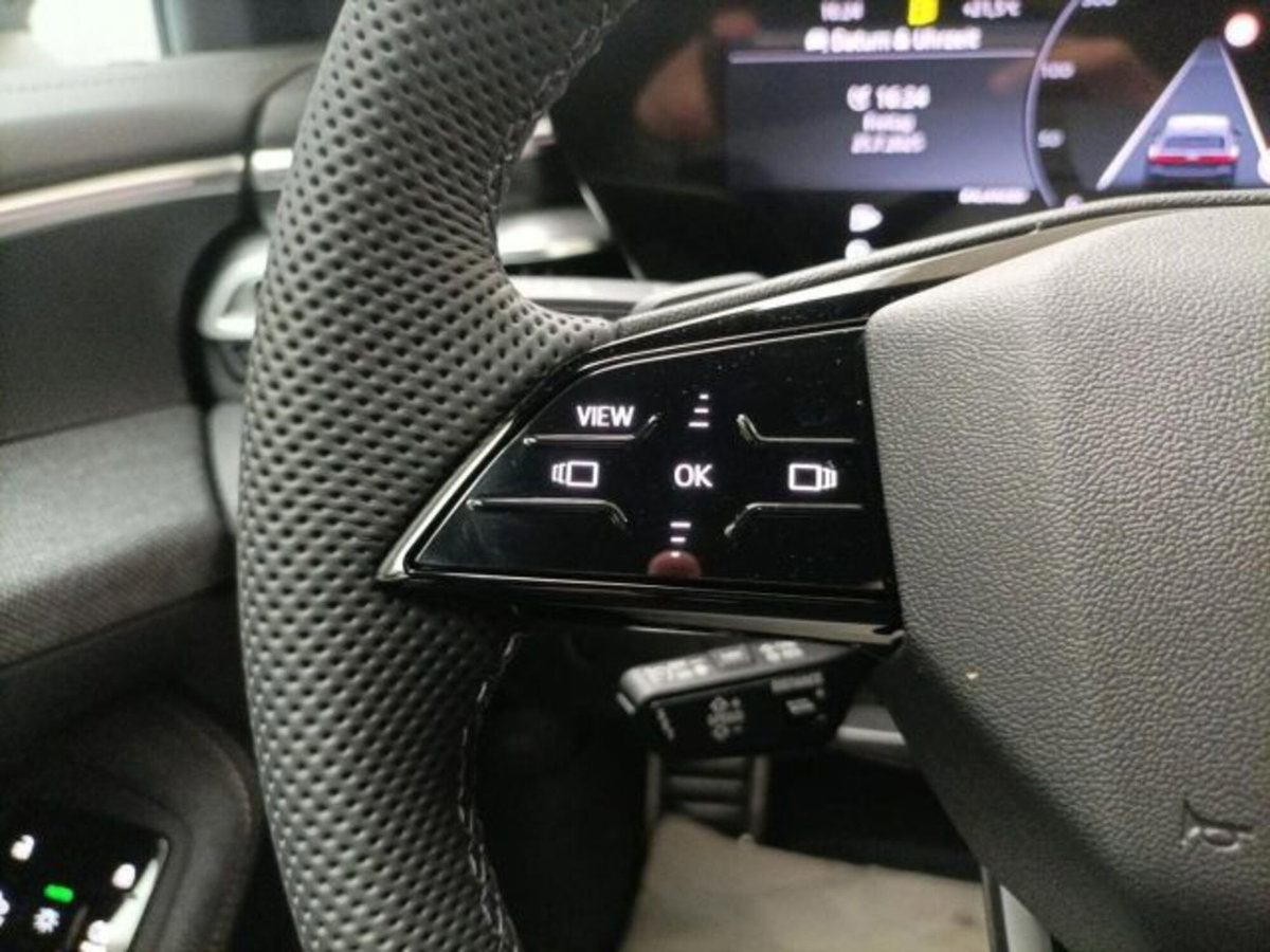 Audi A5 Avant 2.0 tdi mhev+ S line edition 204cv s-tronic (14)