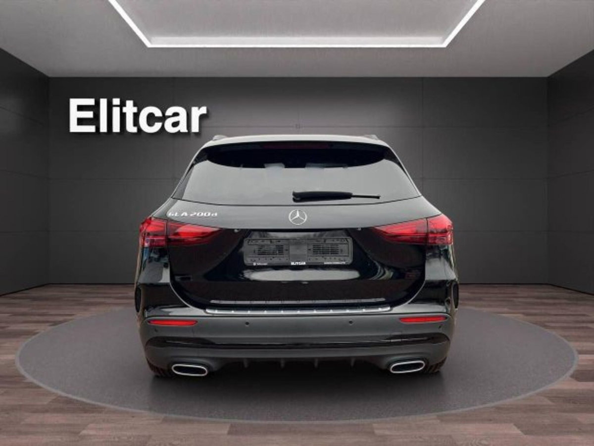 Mercedes-Benz GLA SUV 200 d AMG Line Advanced Plus 4matic auto (4)