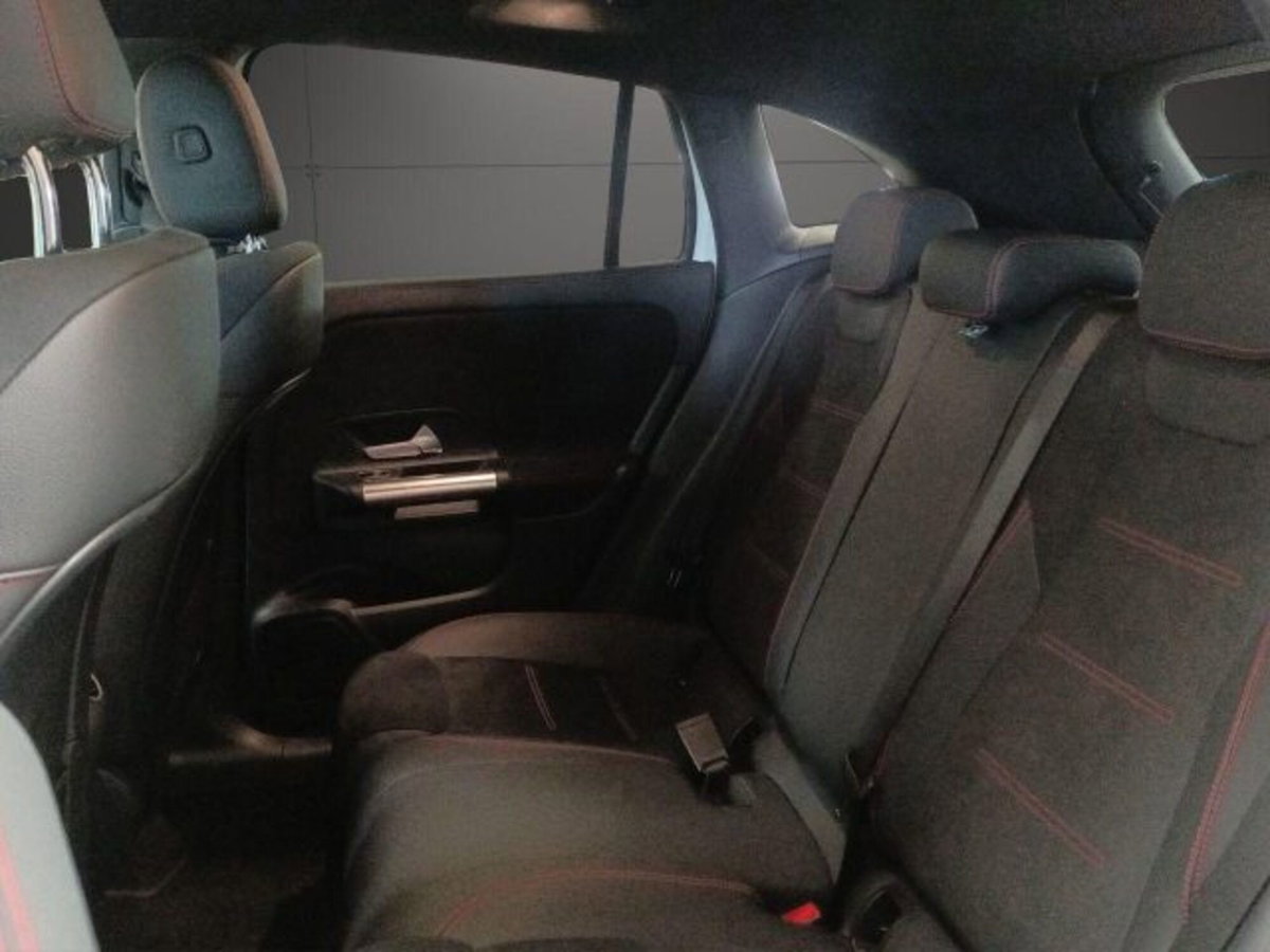 Mercedes-Benz GLA SUV 250 e phev AMG Line Advanced Plus auto (16)