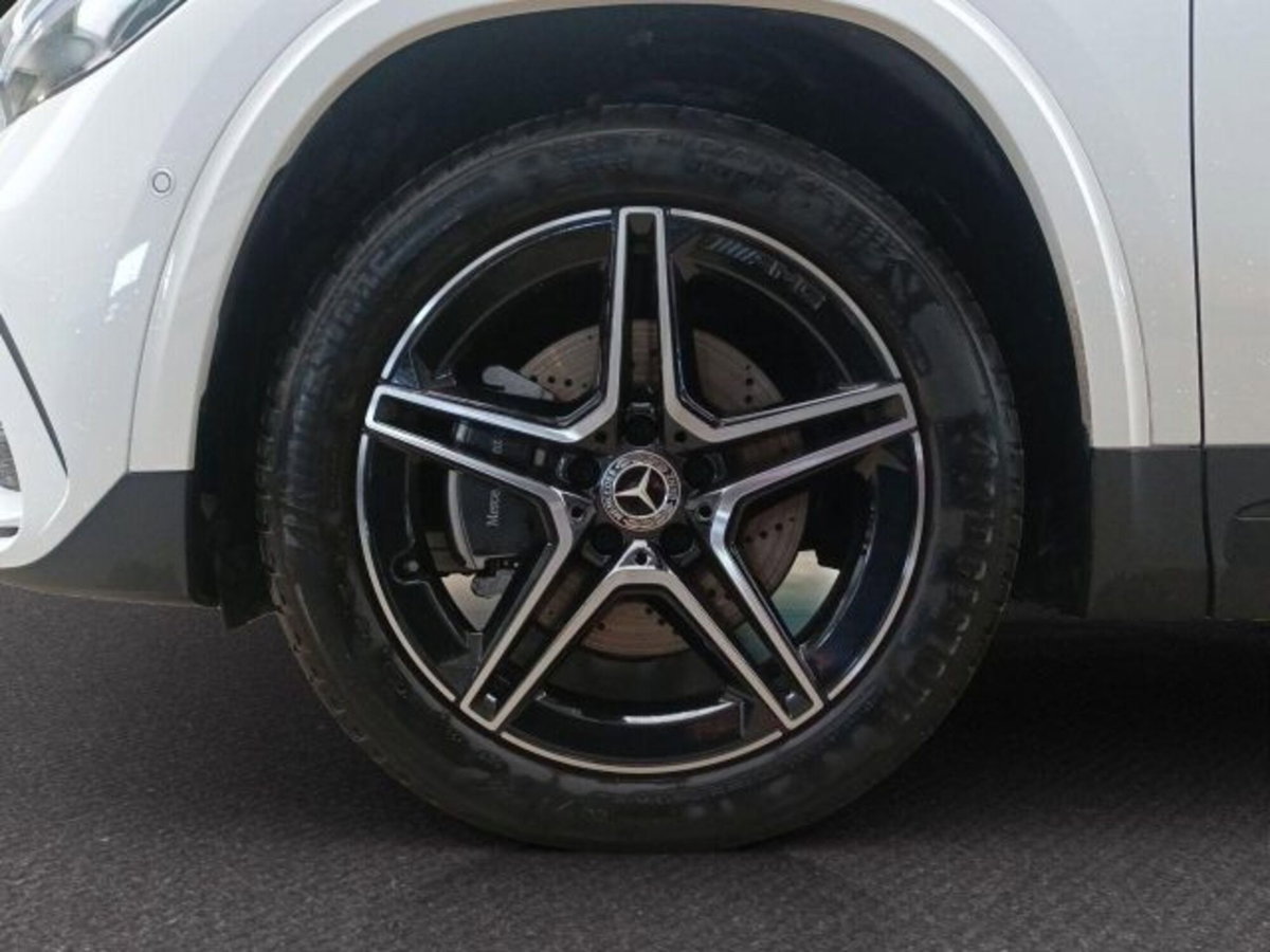 Mercedes-Benz GLA SUV 250 e phev AMG Line Advanced Plus auto (6)