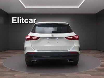 Mercedes-Benz GLA SUV 250 e phev AMG Line Advanced Plus auto (7)