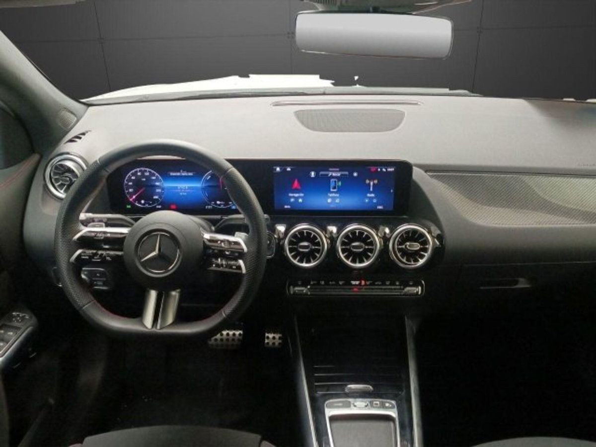 Mercedes-Benz GLA SUV 250 e phev AMG Line Advanced Plus auto (8)