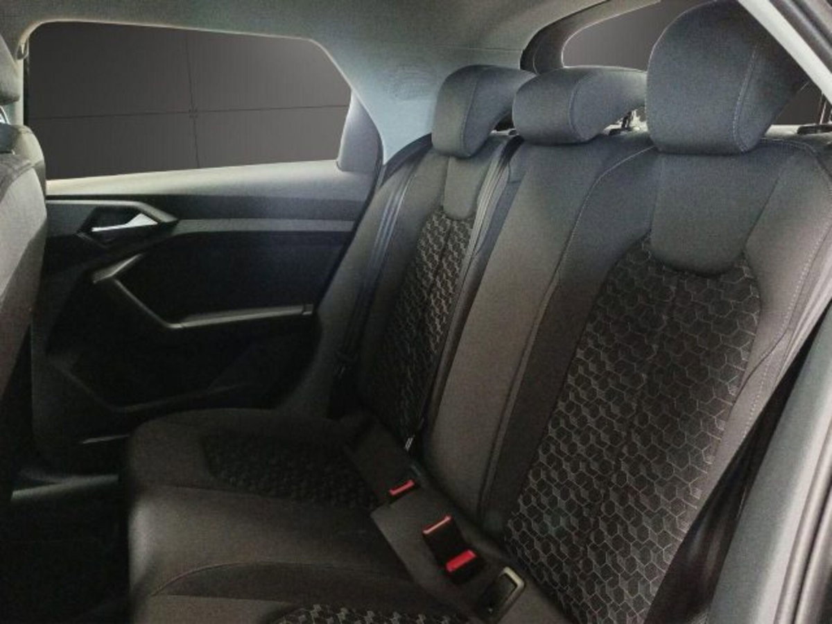 Audi A1 Sportback 30 TFSI S tronic S line edition (13)