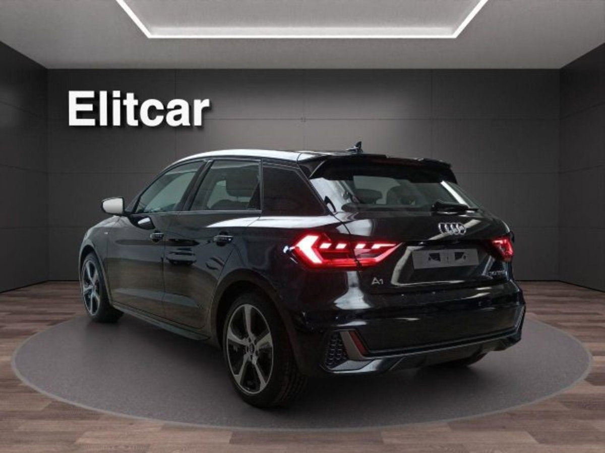 Audi A1 Sportback 30 TFSI S tronic S line edition (6)