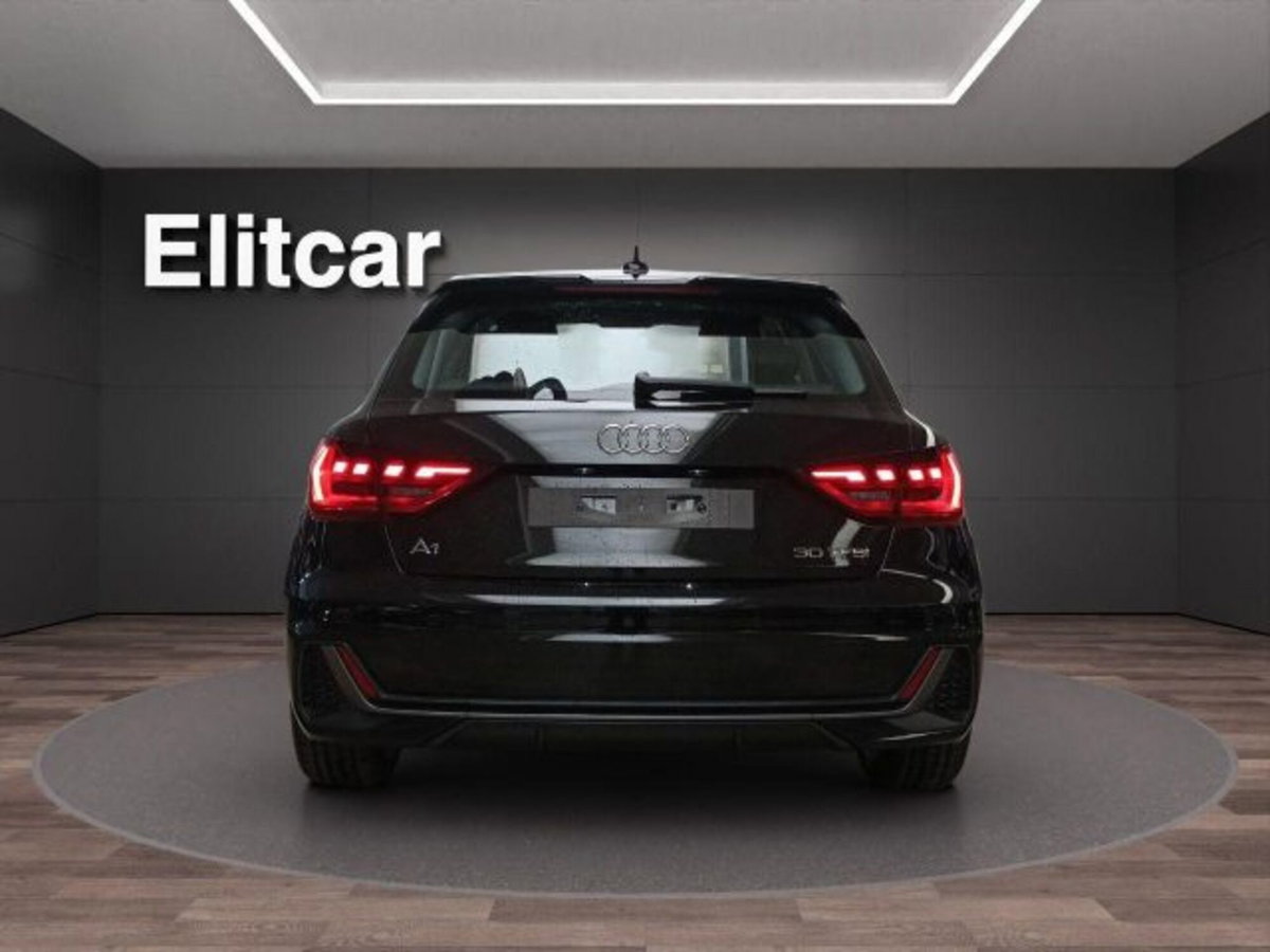 Audi A1 Sportback 30 TFSI S tronic S line edition (4)