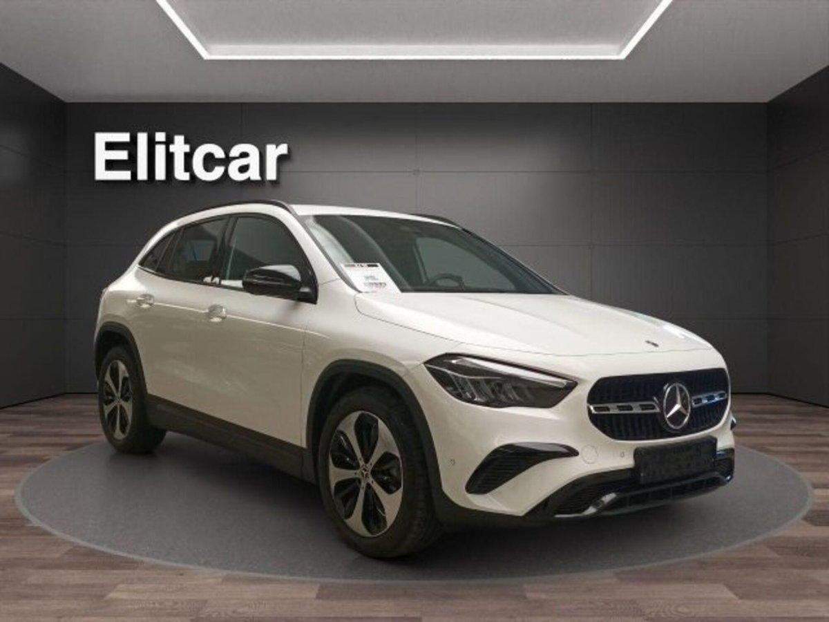 Mercedes-Benz GLA SUV 180 Progressive Advanced Plus auto (2)