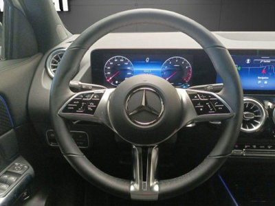 Mercedes-Benz GLA SUV 180 Progressive Advanced Plus auto (8)