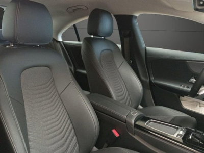 Mercedes-Benz CLA 180 Automatic Executive (12)