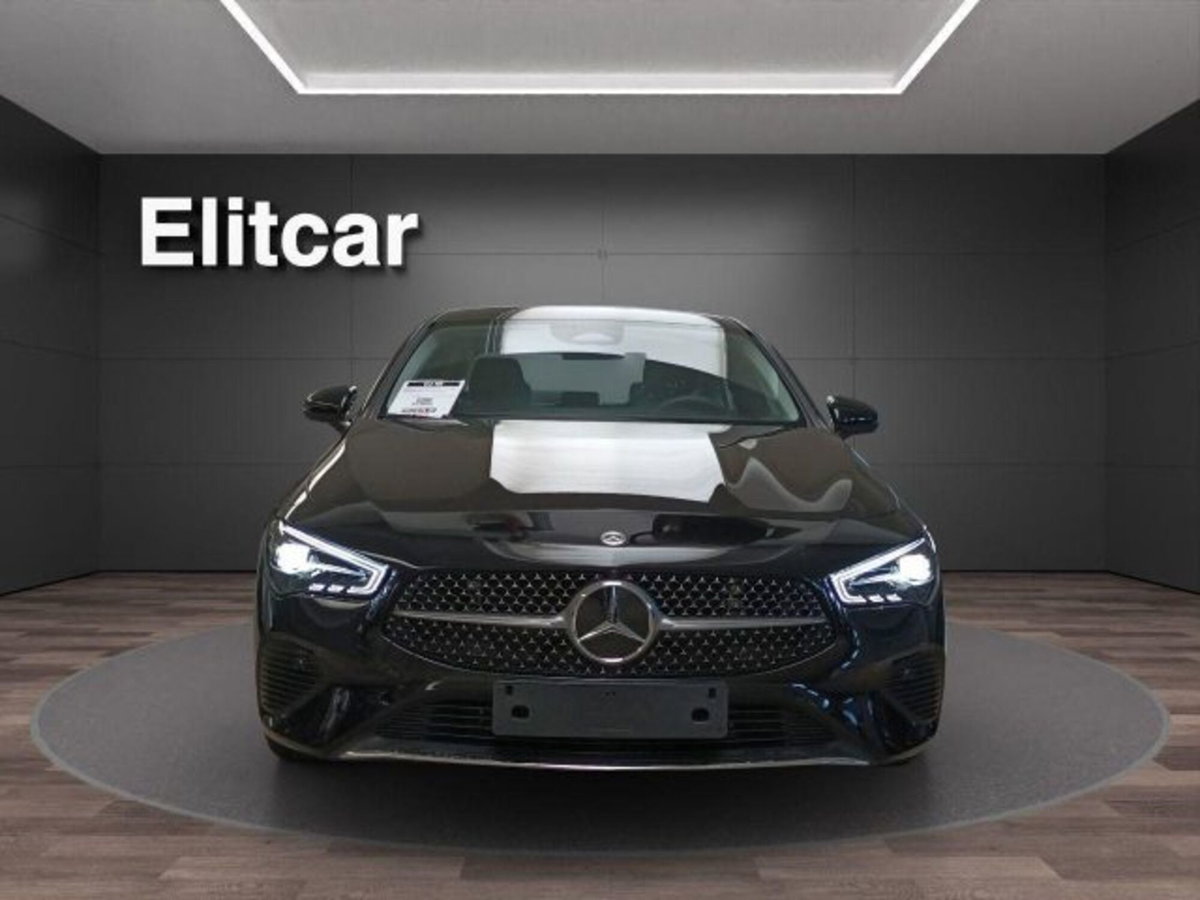 Mercedes-Benz CLA 180 Automatic Executive (2)