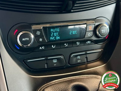 Ford Kuga 1.5 EcoBoost 120 CV 2WD Titanium (11)
