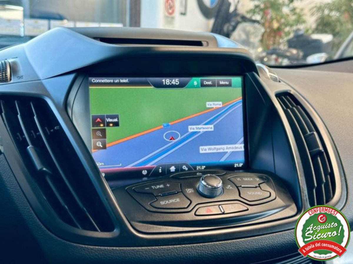 Ford Kuga 1.5 EcoBoost 120 CV 2WD Titanium (12)