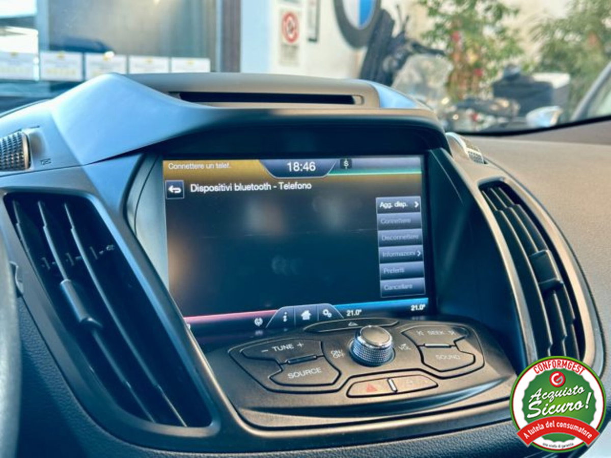 Ford Kuga 1.5 EcoBoost 120 CV 2WD Titanium (14)