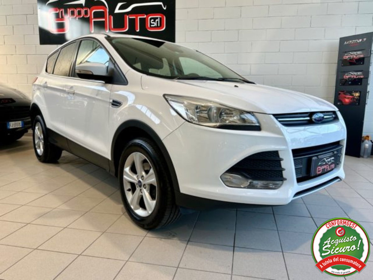 Ford Kuga 1.5 EcoBoost 120 CV 2WD Titanium (3)