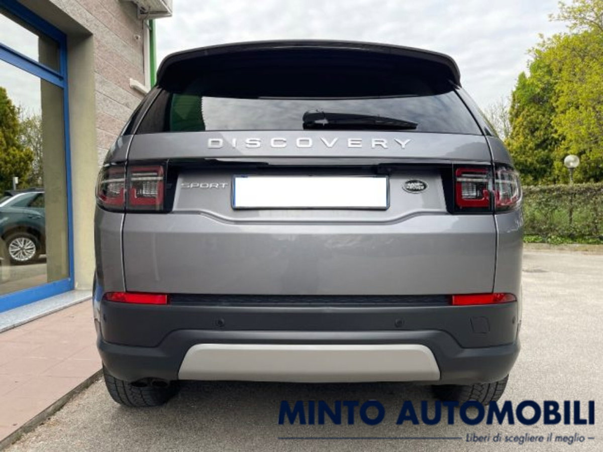 Land Rover Discovery Sport 2.0 eD4 150 CV 2WD (6)