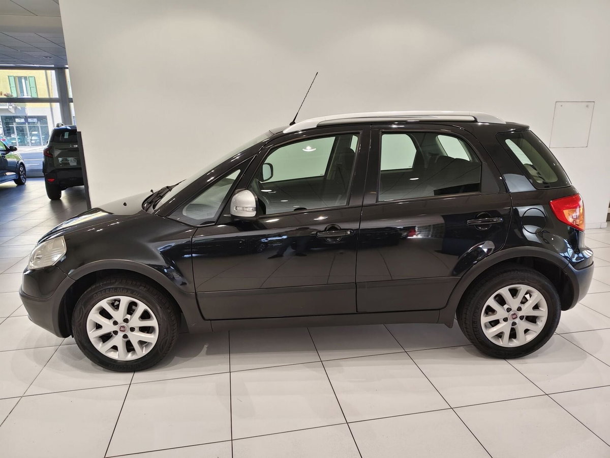 Fiat Sedici 1.6 16V 4x4 Emotion (10)