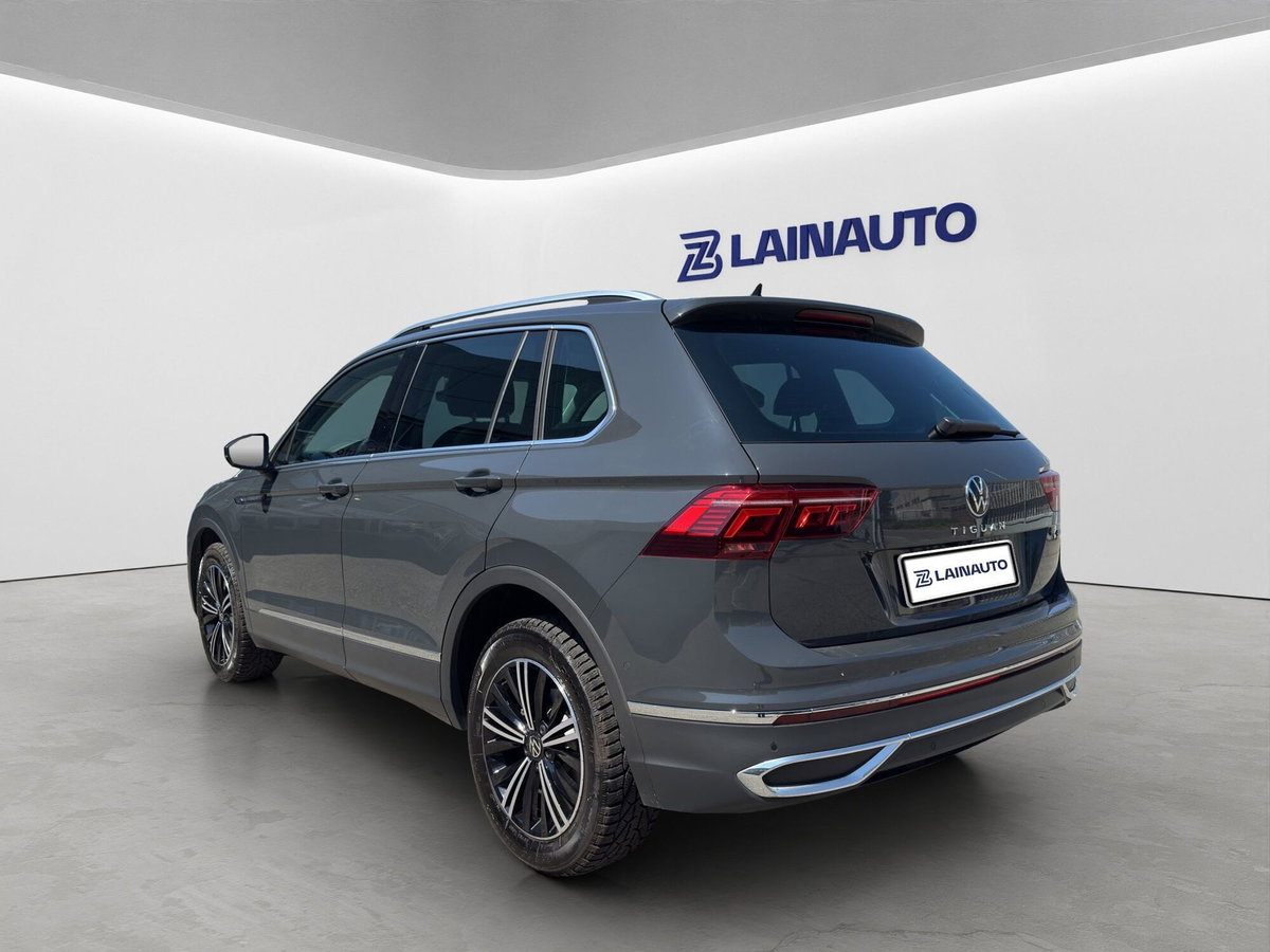 Volkswagen Tiguan 2.0 TDI 150 CV SCR DSG 4MOTION Life (4)