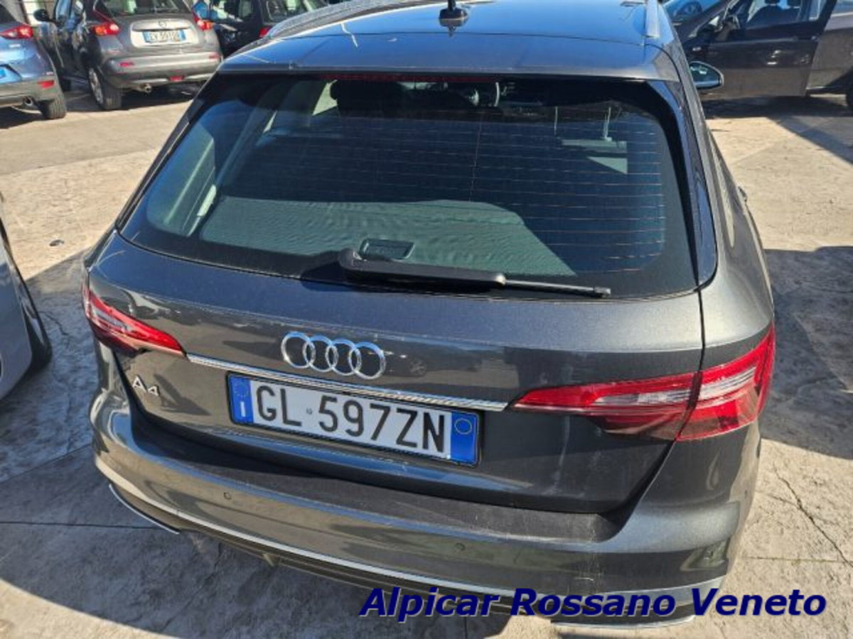 Audi A4 Avant 30 TDI/136 CV S tronic S line edition (10)