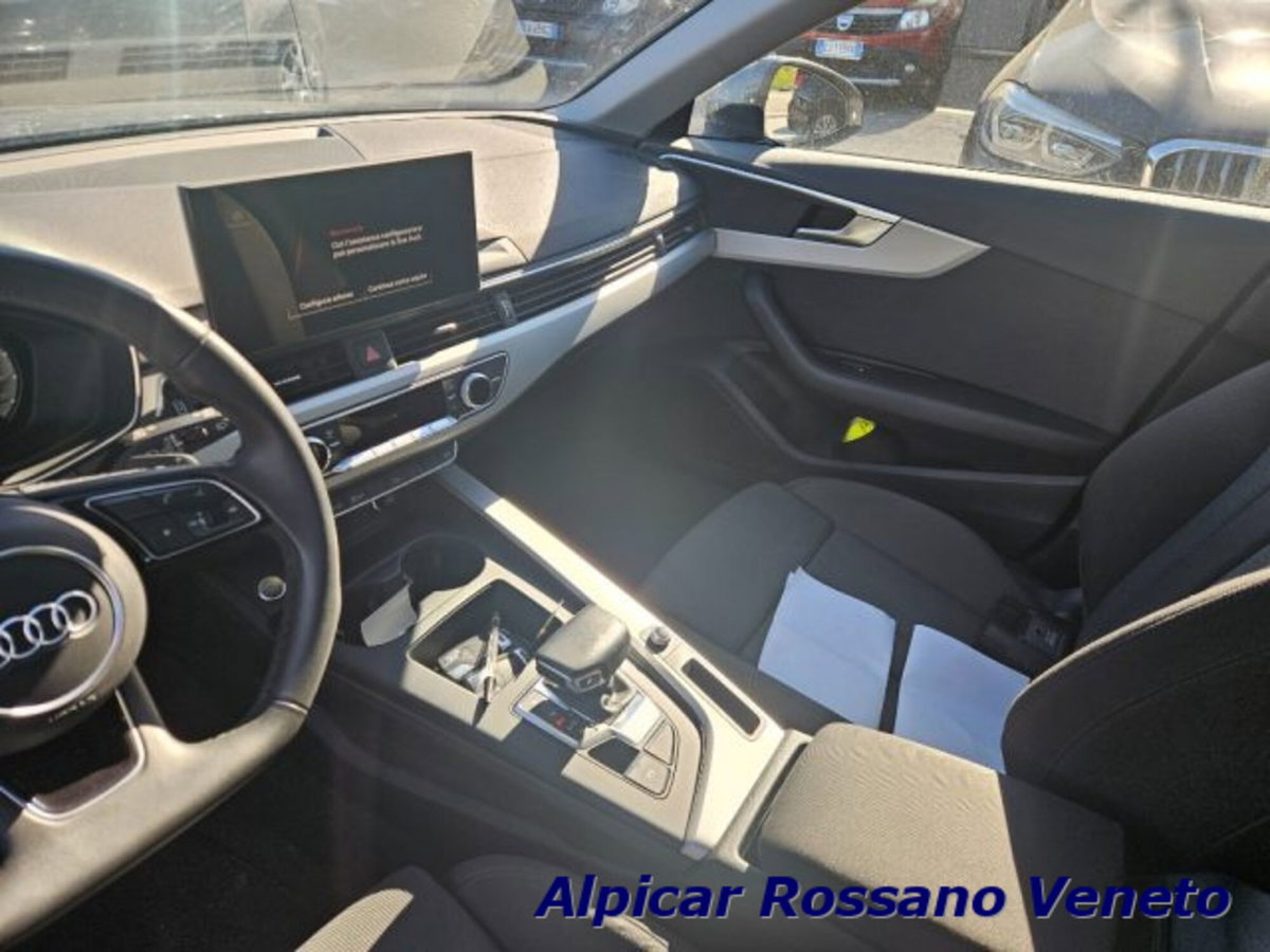 Audi A4 Avant 30 TDI/136 CV S tronic S line edition (12)