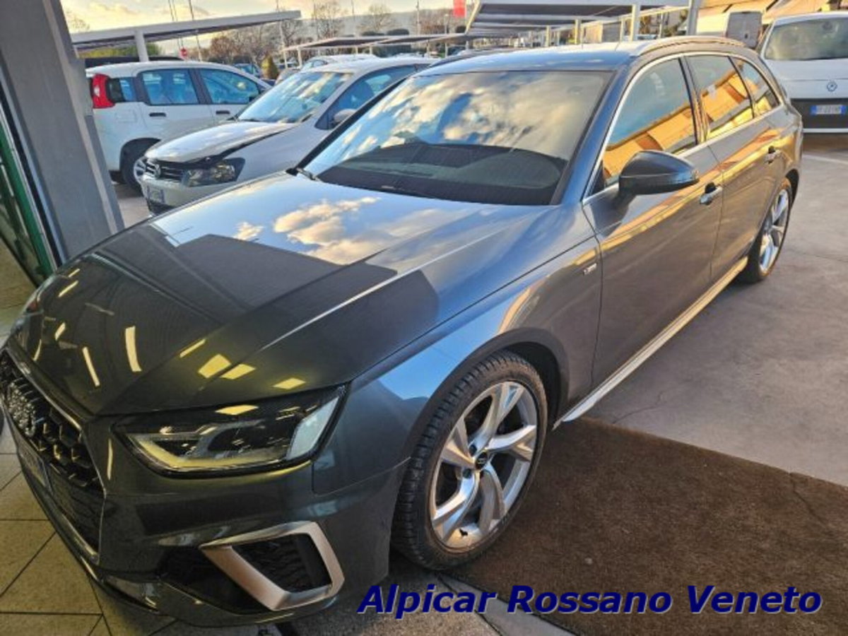 Audi A4 Avant 30 TDI/136 CV S tronic S line edition (14)