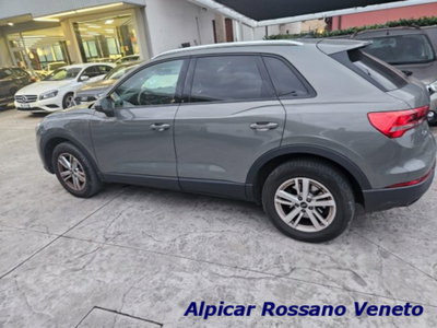 Audi Q3 45 TFSI e S tronic Business (4)