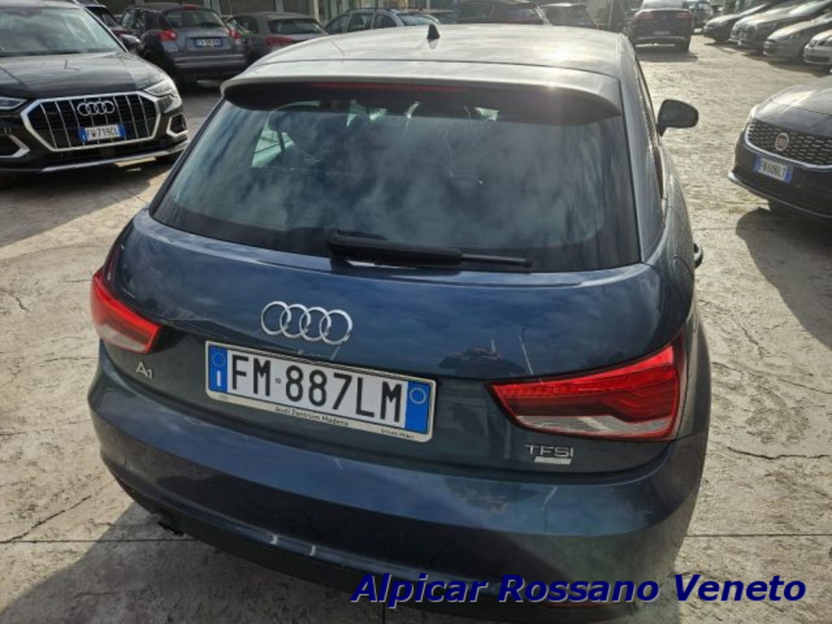 Audi A1 1.0 82 CV TFSI Admired (5)