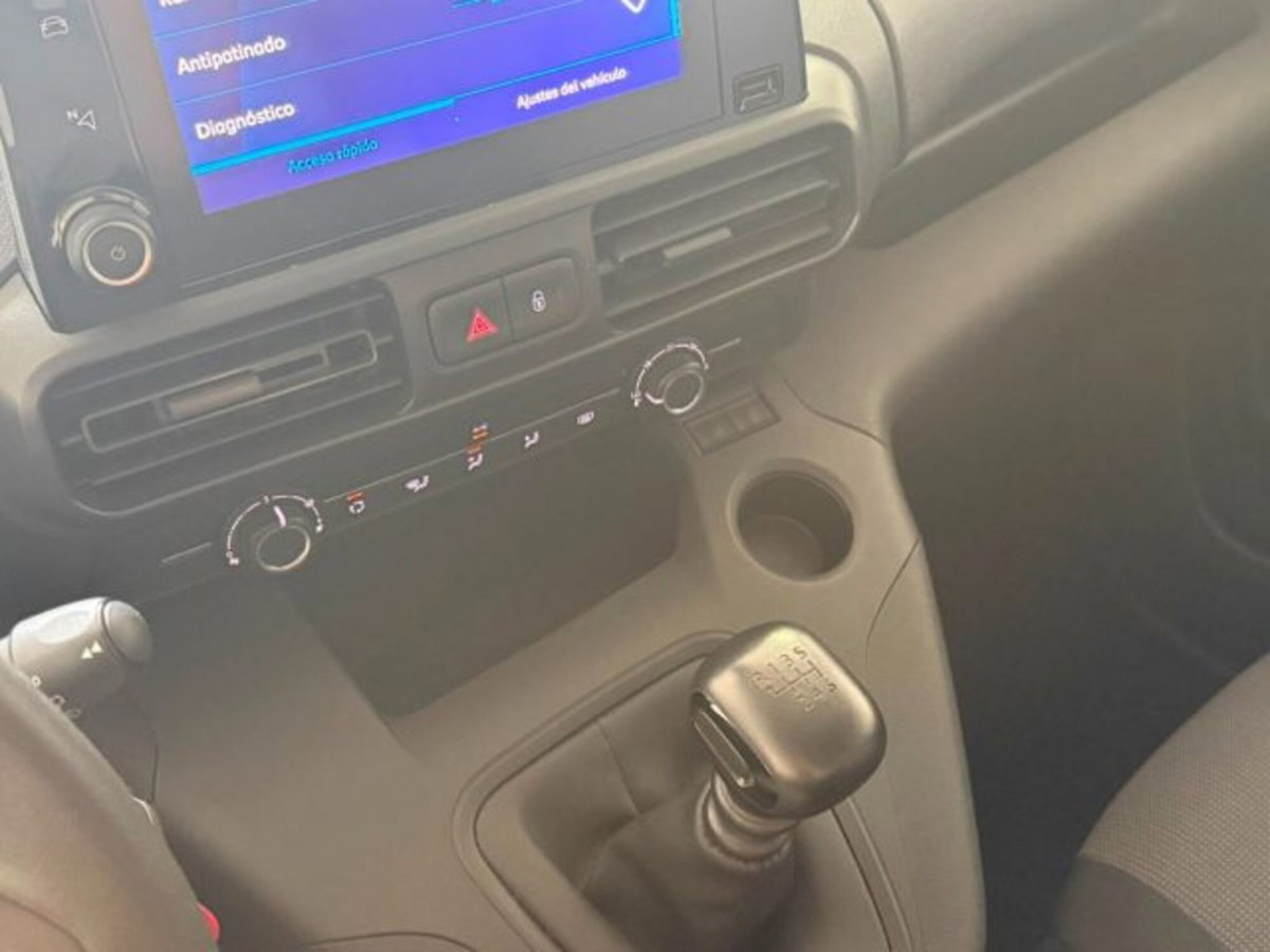 Peugeot Rifter BlueHDi 100 Active Standard (11)
