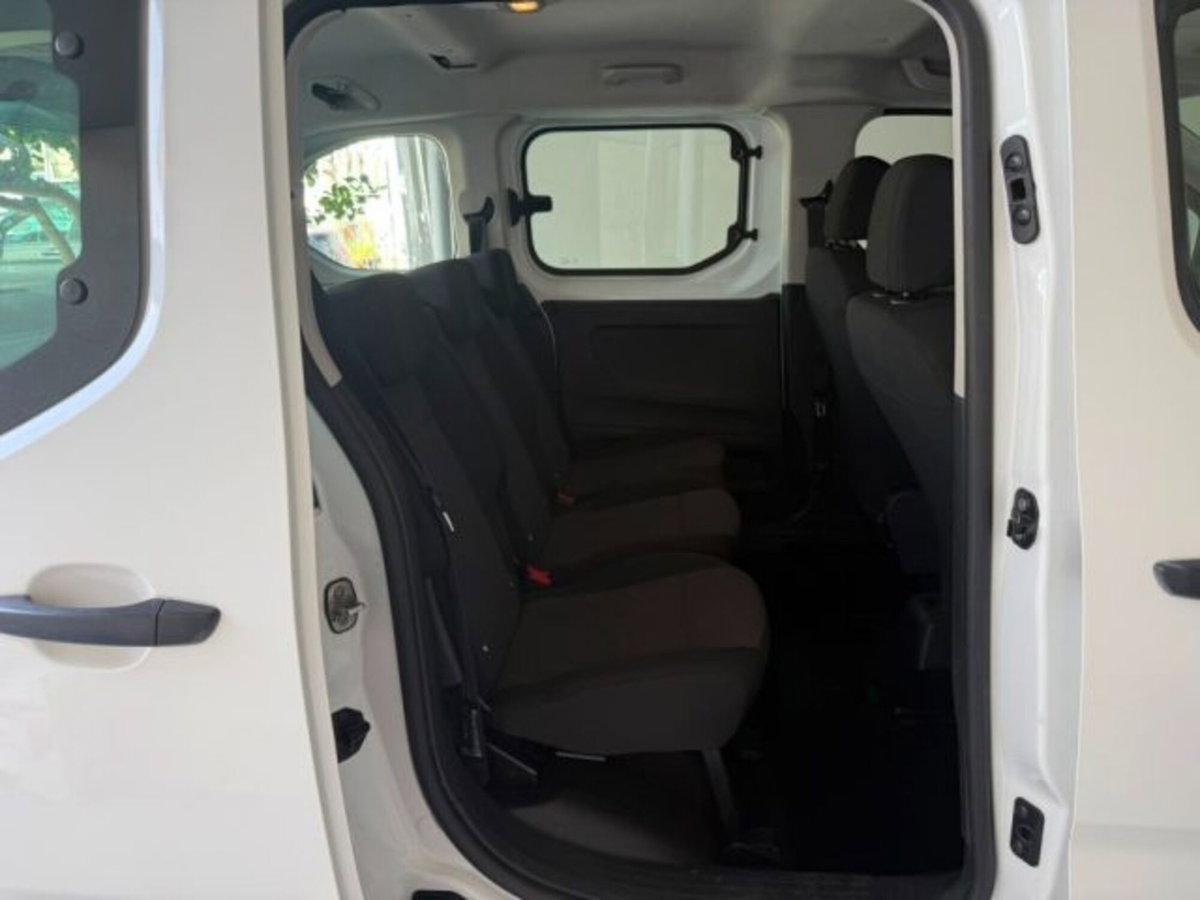 Peugeot Rifter BlueHDi 100 Active Standard (9)