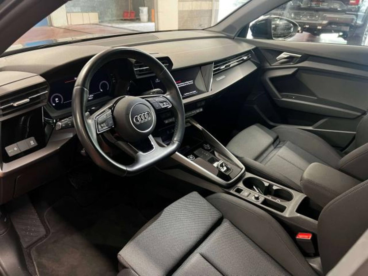 Audi A3 Sportback 40 TFSI quattro S tronic S line edition (11)